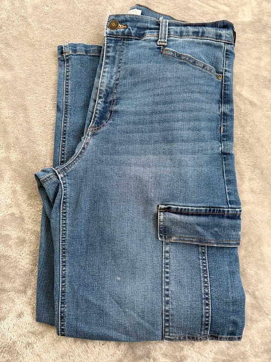 sofia by sofia vergara Denim - Light Blue High-Rise Cargo Jeans - Sofia by Sofia Vergara